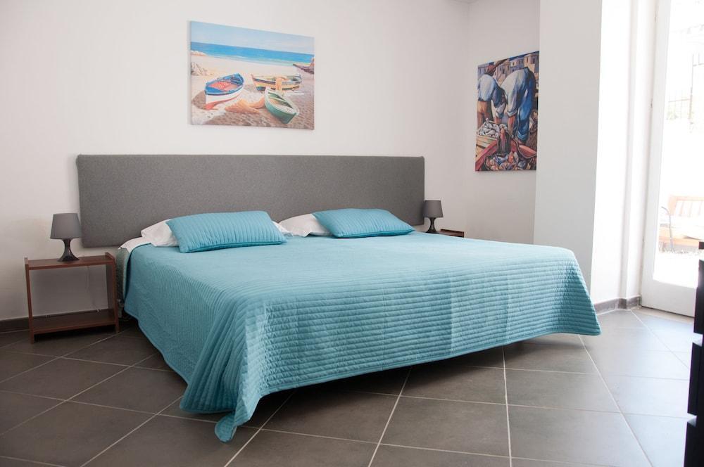 B&B La Scala Реалмонте Екстериор снимка