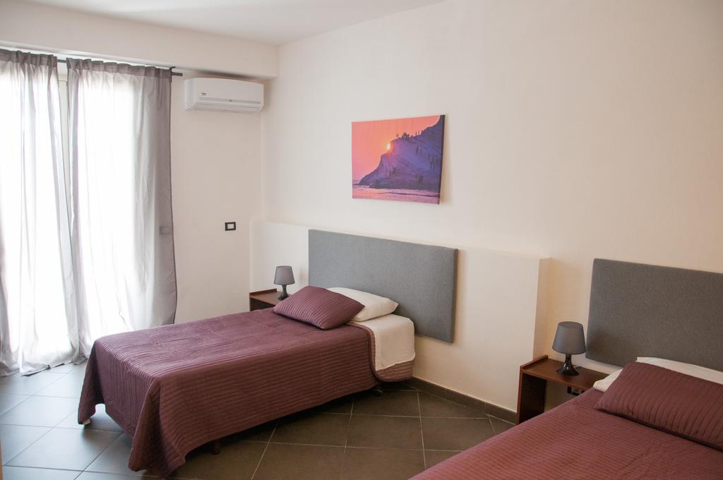 B&B La Scala Реалмонте Стая снимка